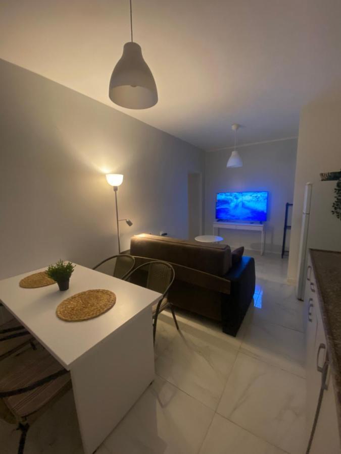 Apartment Oskar Beach Bat Yam Exterior photo